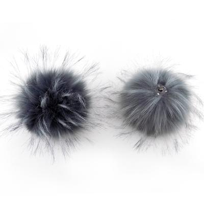 China Wholesale Custom Auto Large Size Faux Fur Upholstery Faux Raccoon Fur Balls Poms With Snap for sale