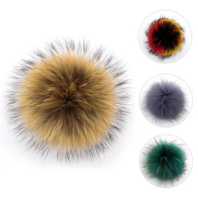 China Home Textile 15 Cm Large Real Raccoon Fur Pom Pom Poms for sale