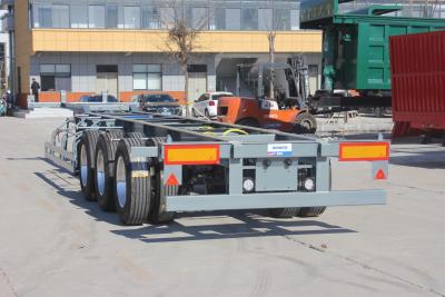 China 1310 mm wielbasis staal 2/3 assen 30 ton skelet half-trailer voor wereldwijde klanten Te koop