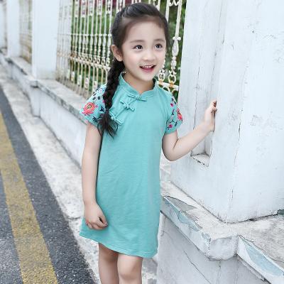 China Girls Cheongsam Dress Low Price Manufacturer Chinese Traditional Cotton Cheongsam Fabric With Embroider for sale