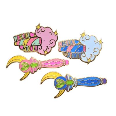 China World metal craft souvenir kawaii badge enamel brooches pin with custom logo for sale