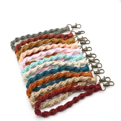 China Alloy Handwork Weave Twist Rope Wrist Strap Bracelets Key Chain For Women 2022 New Autumn Key Chain Christmas Gifts Wholesale for sale