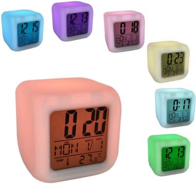 China Customization Digital Alarm Thermometer Night Cube 7 Glowing Colors Synchronize LED Change Color Clock for sale