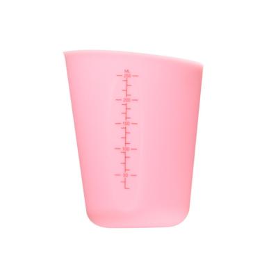 China Stocked 3 Piece Flexible Squeeze And Pour Silicone Measuring Cup Set for sale