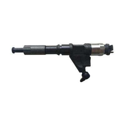 China 095000-8011 High Speed ​​Steel Diesel Fuel Injector Assy For D12 A7 Engine for sale