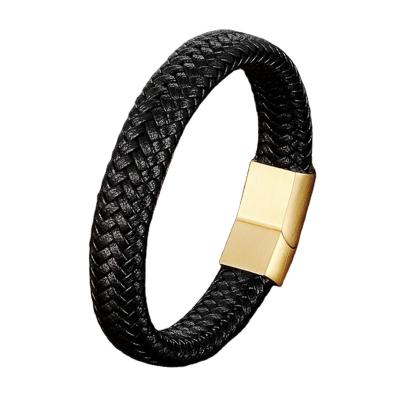 China Vintage Custom Logo Wholesale Fashion Friendship Braided Black Leather Bracelet Men for sale