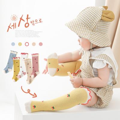 China High Quality Antibacterial Cotton Newborn Organic Girls Ruffle Cartoon Baby Knee High Socks for sale