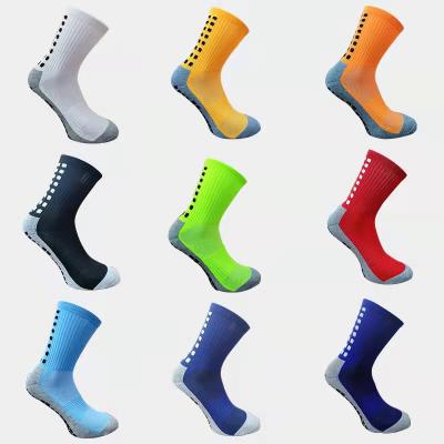 China QUICK DRY Custom Logo Organic Cotton Anti Slip Football Socks Sport Crew Football Grip Socks for sale