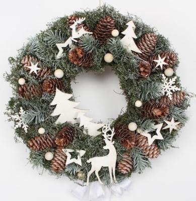 China Polyfoam Christmas Wreath for Door Decoration for sale