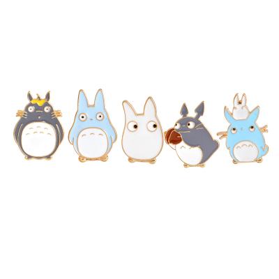 China Animal Lapel Pin Shirt Badge Jewelry Gifts Europe Chinchilla Brooches Cartoon Bag My Neighbor Totoro Comic Enamel Pins for sale