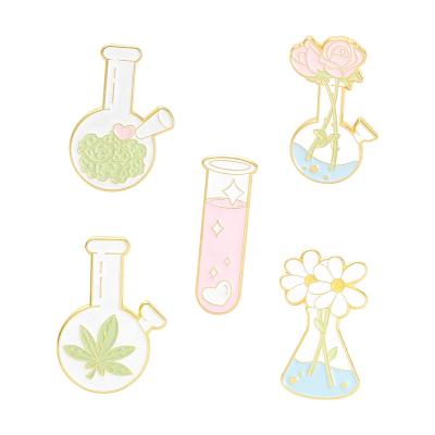 China Europe New Design Cute Factory Lover Lab Flask Test Tube Enamel Pins For Decoration Enamel Chemical Pins for sale