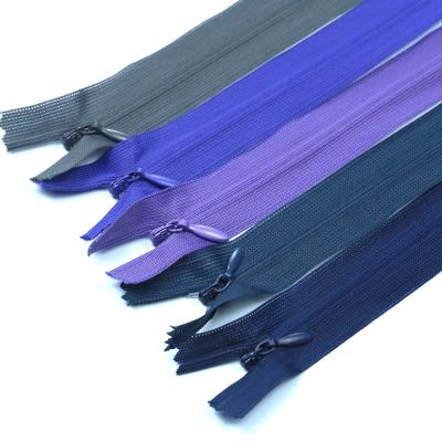 China Factory Direct Selling Viable 3# Recycled Zipper Invisible Narrow End Colorful Nylon Invisible Zipper For Dress for sale