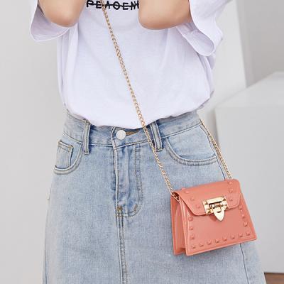 China Trending New Korean Fashion Bag One Shoulder Twist Lock Bags Cross - So Casual Body - PT for sale