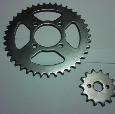 China Motorcycle Chain and Sprocket Kits CD70 for sale