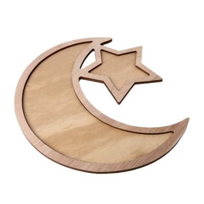 China New Design Wooden Crescent Wooden Ramadan Decorations Moon Star Party Dessert Dish Eid Mubarak Serving Tray for sale