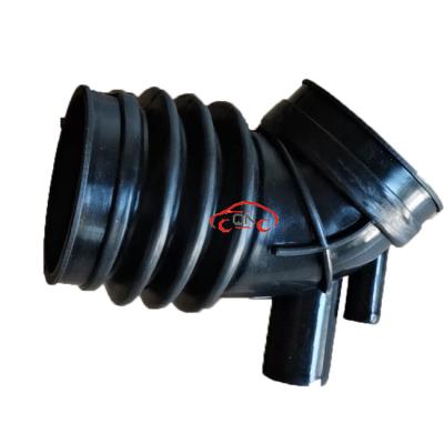 China New Aftermarket Automotive Auto Parts Air Intake Hose Rubber Hose For BMW E46 318i OEM 13711436162 for sale