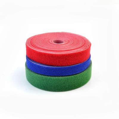 Chine le double de 20mm a dégrossi de nouveau au crochet arrière de Velcro et la bande de boucle pour le sac/a fixé des marchandises à vendre