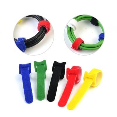 China Custom Hook Loop Reusable Cable Ties 20 * 100MM , Heavy Duty Cable Tie Pack for sale