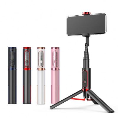 China Hot selling APP SEAJIC lightweight radio flexibility connecting mini selfie stick tripod with wireless remote for sale