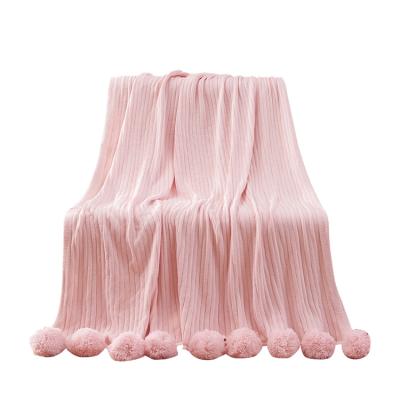 China Reversible Anti-pilling Knit Throws Fringe Pom Pom Pompom Baby Blanket Solid Set for sale