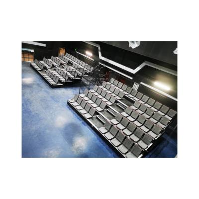 China Popular High quality retractable bleachers for sale for audience en venta