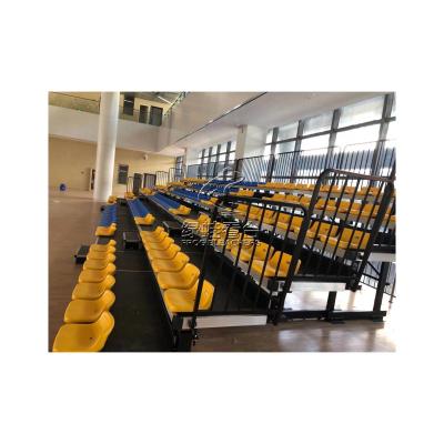 China Retractable bleachers Retractable Gym Bleachers grandstand bleacher with plastic chairs Customized Logo en venta