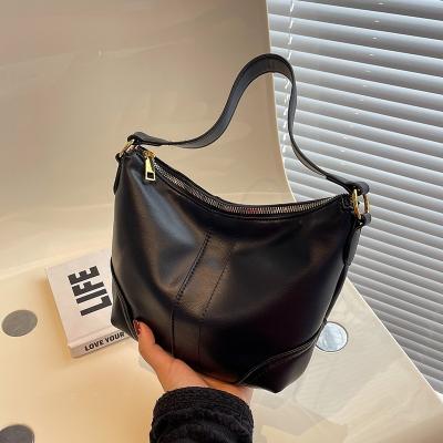 China PORTABLE Women Handbag High Capacity Soft PU Leather Shoulder Bags Handbag for sale