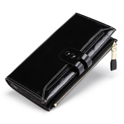 China Small MOQ custom logo ladies anti-theft pinch wallets holders leather wallets for women fashionable leather oil wax coin purse wallet for sale