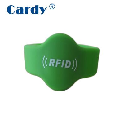 China Waterproof / 13.56MHz RFID Customized Waterproof Logo Printing Silicone Wristband for sale