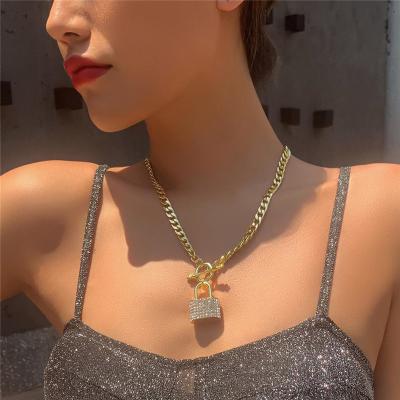 China Creative Hiphop Occidentn Personality Jewelry Fashion Necklace Metal Lock Set With Diamond Pendant Choker for sale