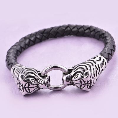 China Environmentally Friendly Wholesale Leopard Bangles Bracelets Leather Wholesale Cheap Stainless Steel Men Jewelry for sale