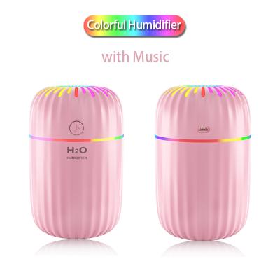 China Colorful Lamp Humidifier Diffuser 7 Air Humidifier USB Car Humidifiers Cool Mist Maker LED Humidifier with Night Lamps Cup Shape for sale