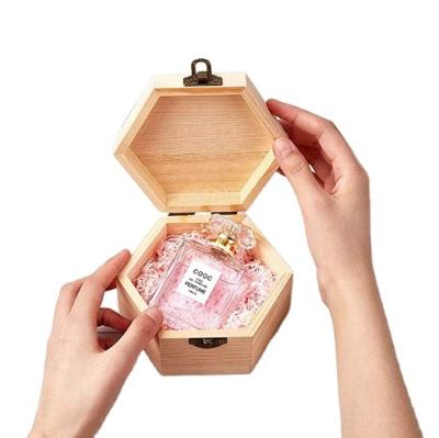 China Folk Gift Packaging Art Custom Wooden Box, Exquisite Wooden Perfume Box for sale