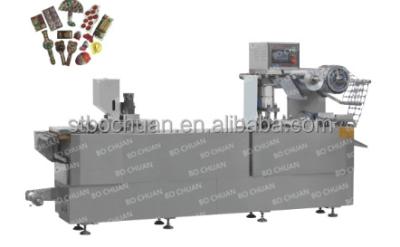 Chine Hot Sale Commodity Capsule Blister Packing Mchine Candy Packing Machine For Kids à vendre