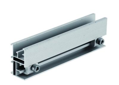 Chine Rail en aluminium expulsé réglable, rail en aluminium de profil de système de support de panneau solaire à vendre