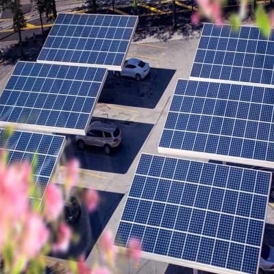 Chine Vue en acier galvanisée sur les structures solaires extérieures de parking de grille à vendre