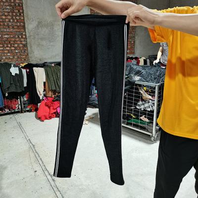 China Package Autumn Winter Warm Sale Second Hand Gaiters Many Colors Size Old Pants for sale