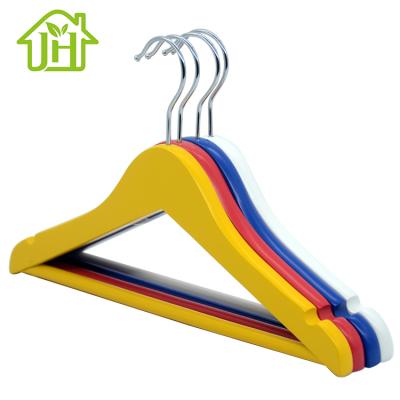 China Children size best quality custom branded logo anti-slip kids wooden jacket coat hangers with wooden bar for sale