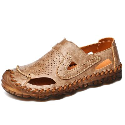 China Anti-Smell Anti-Smell Hand - Woven Leather Thick Soles Men Slippers for sale