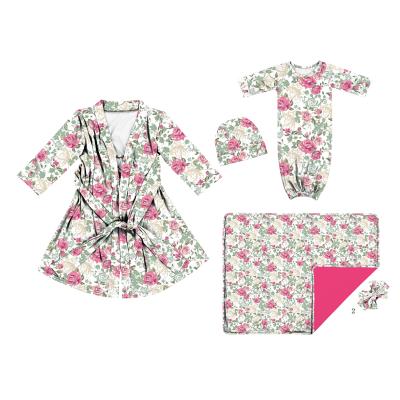 China 2021 Hot Selling Breathable Summer Pajamas 5 Pcs Babies Pajamas Set Beautiful Flower Baby Pajamas Clothing With Printing Soft Fabric Custom Made for sale