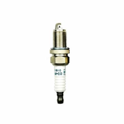 China Auto High Quality Engine Systems Auto Parts Gasoline Generator Spark Plug OEZJ46-18-110 FOR MAZDA for sale