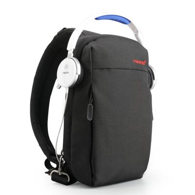 Κίνα Fashion option multifunctional durable shoulder sling custom unisex backpack cross bag with headphone jack προς πώληση