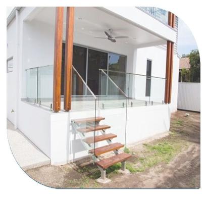 China Frameless Decking Balcony Railing Handrail Glazed Aluminum Glass Balustrade for sale