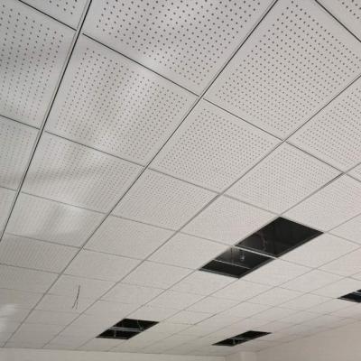 Cina PVC Film Gypsum Ceiling Tile Board For Decorative, Gypsum Material Ceiling Panel in vendita