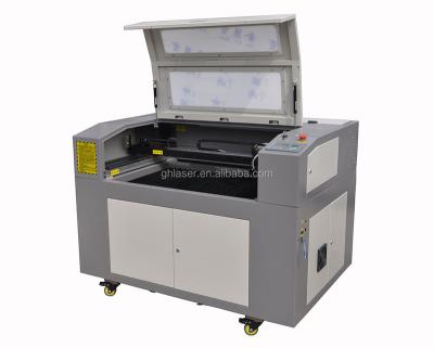 China Laser Engraving 6090 CO2 Laser Engraving Machine For Pottery for sale