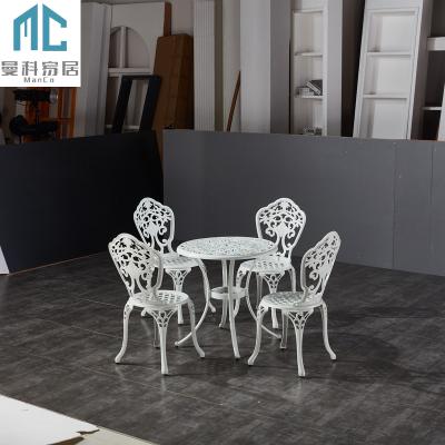 China New Design Modern White Metal Frame Rattan Backrest Cafe Hotel Garden Patio Outdoor Table And Chair for sale