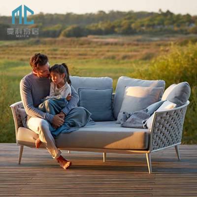 China Hot Sale Modern Rattan Sofa Sunbed Outdoor Rattan Wicker Furniture Pool Bed Patio Furniture and Daytime Sofa Beds Outdoor Villa Courtyard for sale