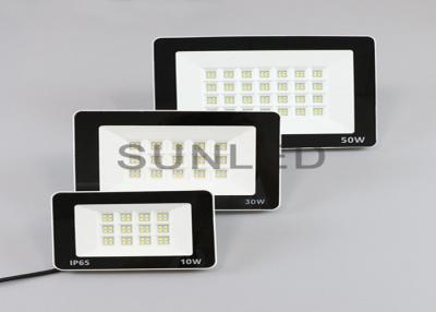 中国 30W 50W 100W LED投光灯 入力電圧 220V Ip65 防水 スリムデザイン 販売のため