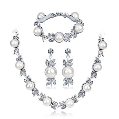 China CLASSIC Hot Sales On Amazon Christmas Gifts Rhodium Plated Fashion Jewelry Beads Earrings Pearl Jewelry Sets for sale