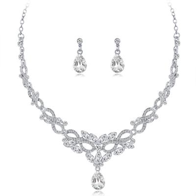 China New Arrival CLASSIC Rhodium Plated Glass Bride Necklace Sets Water-drop Earrings Sets Bridal Jewelry Sets for sale